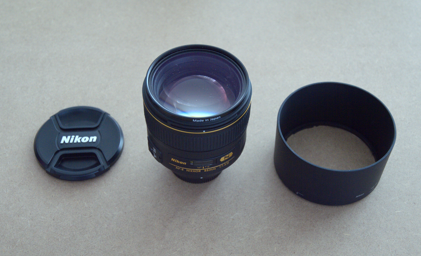 Nikkor professionelles Portraitobjektiv 85mm